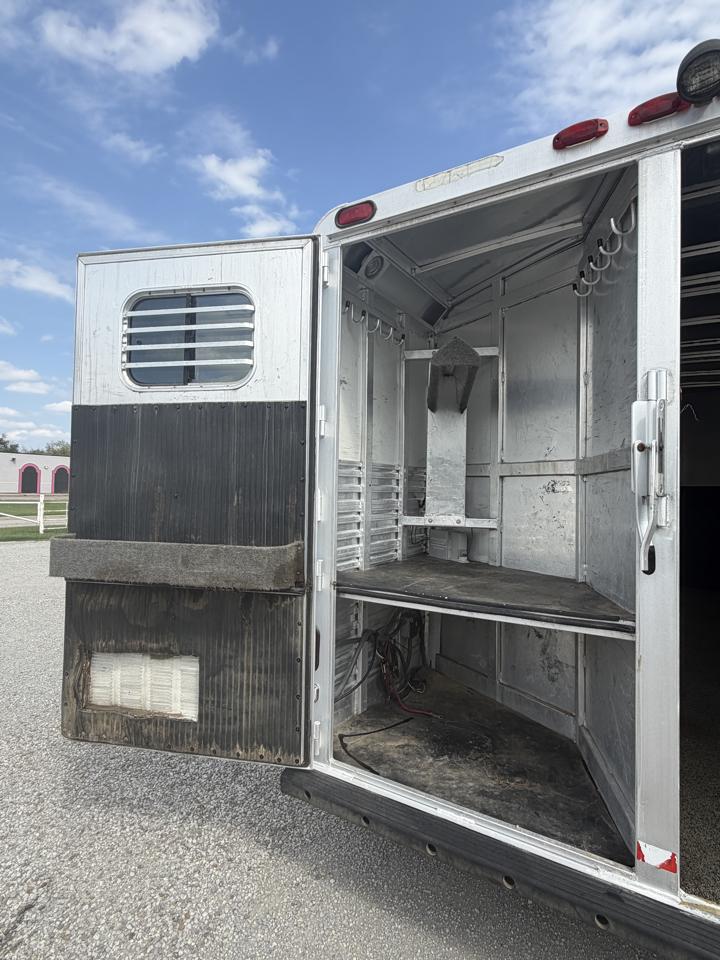 C & C Trailers Horse Trailer  2005
