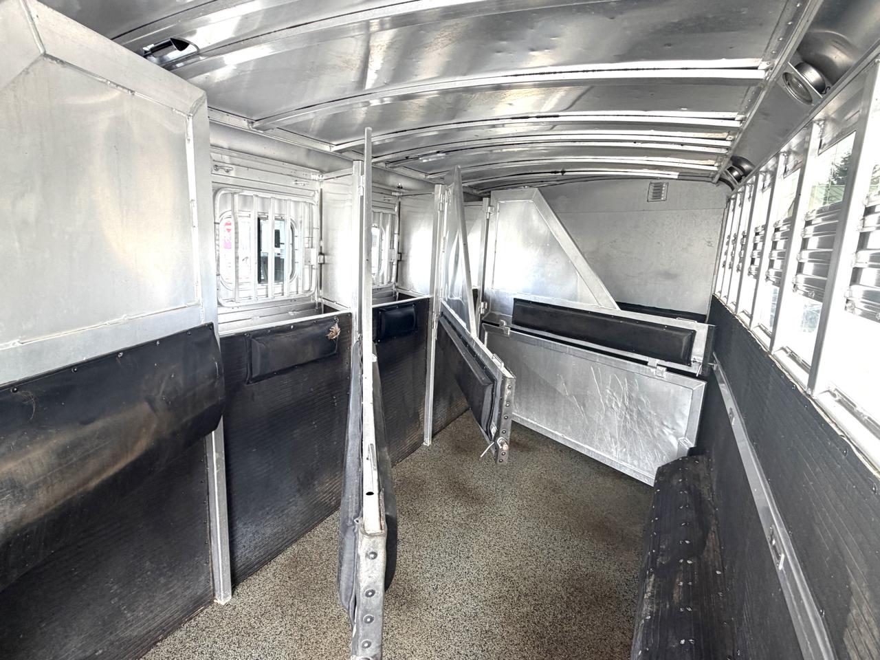 C & C Trailers Horse Trailer  2005