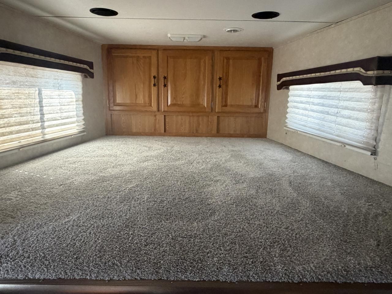 C & C Trailers Horse Trailer  2005