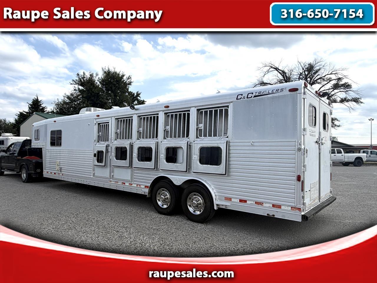 C & C Trailers Horse Trailer  2005