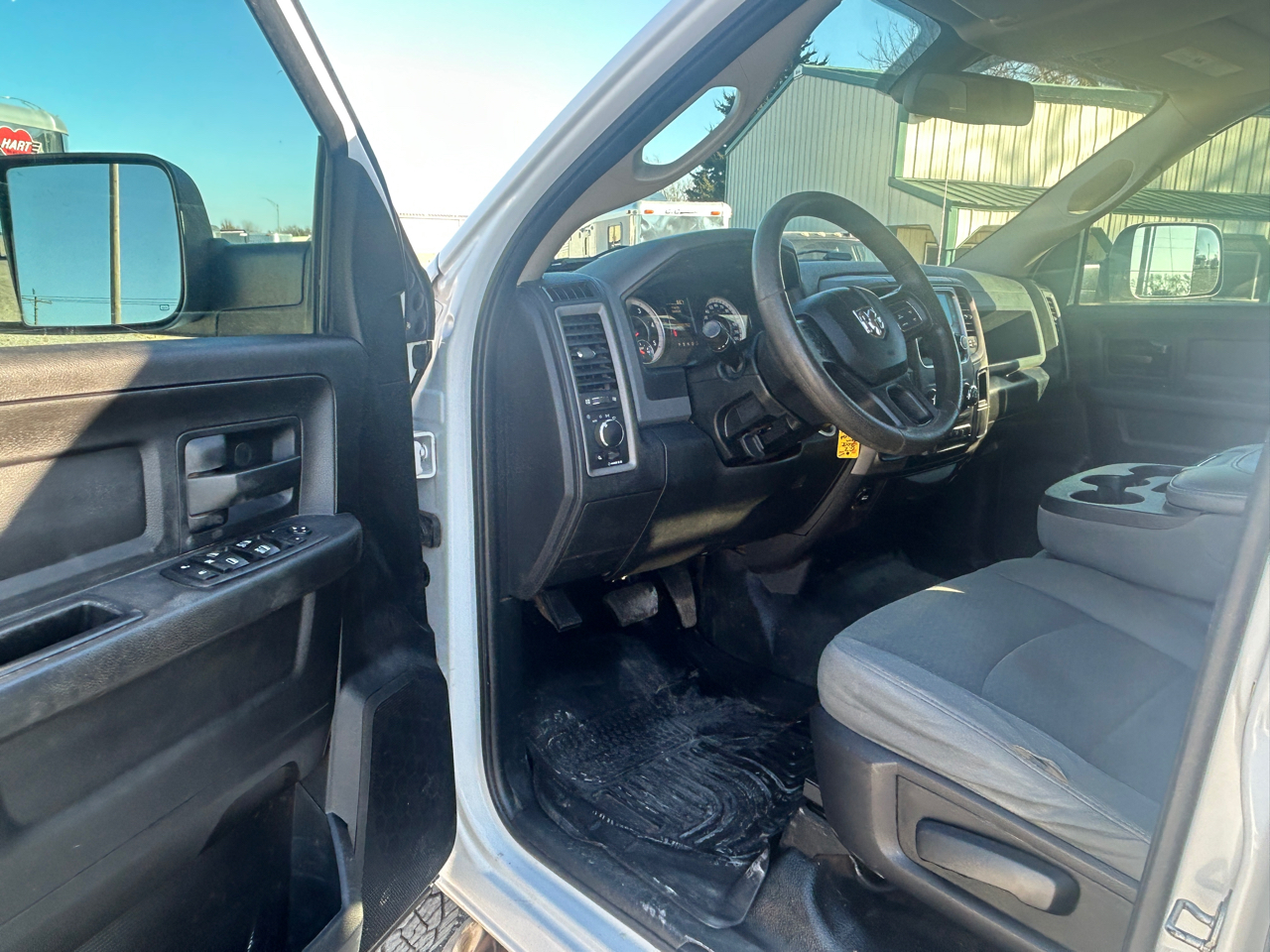 RAM 2500 Tradesman Crew Cab SWB 4WD 2018