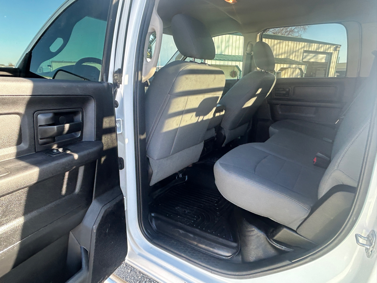 RAM 2500 Tradesman Crew Cab SWB 4WD 2018