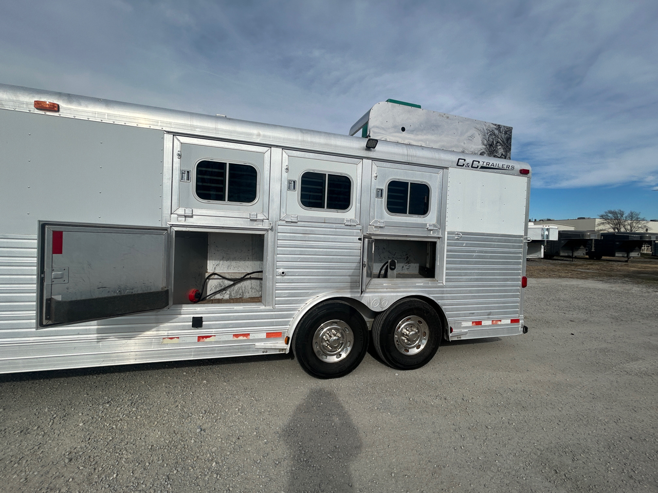 C & C Trailers Horse Trailer  2003