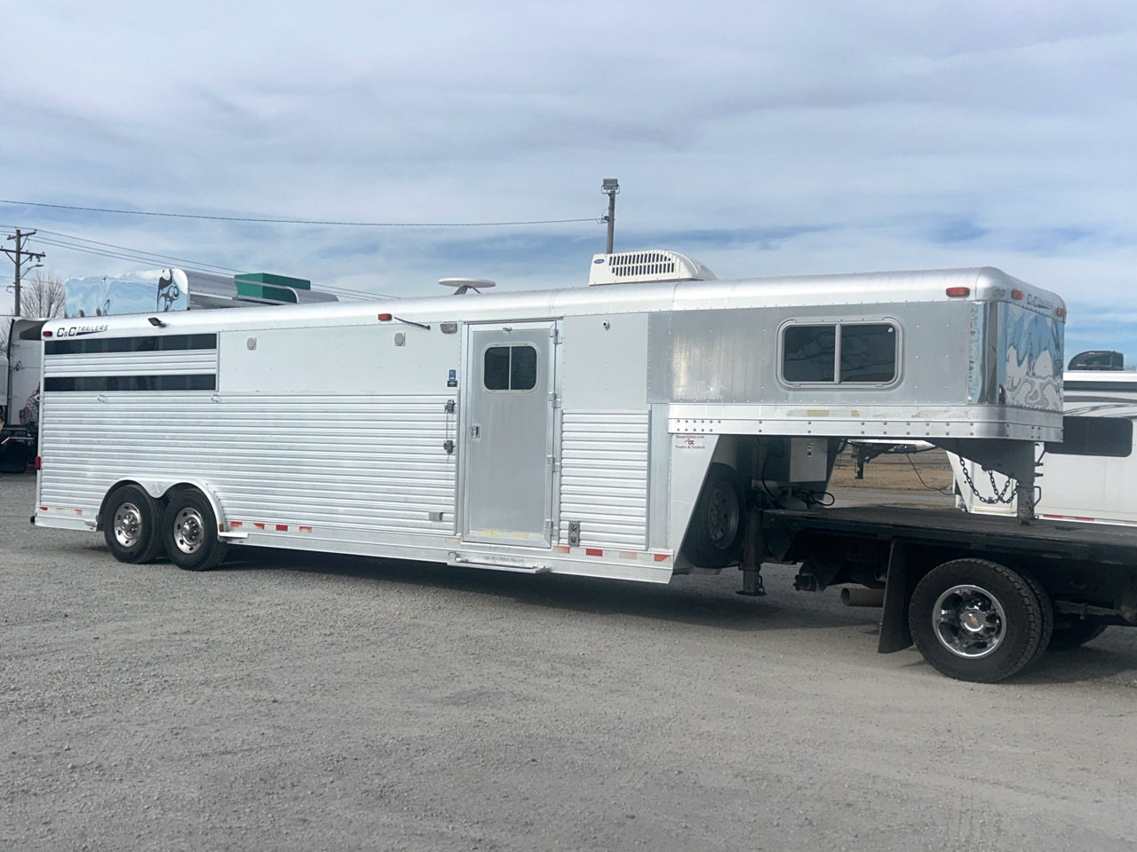 C & C Trailers Horse Trailer  2003