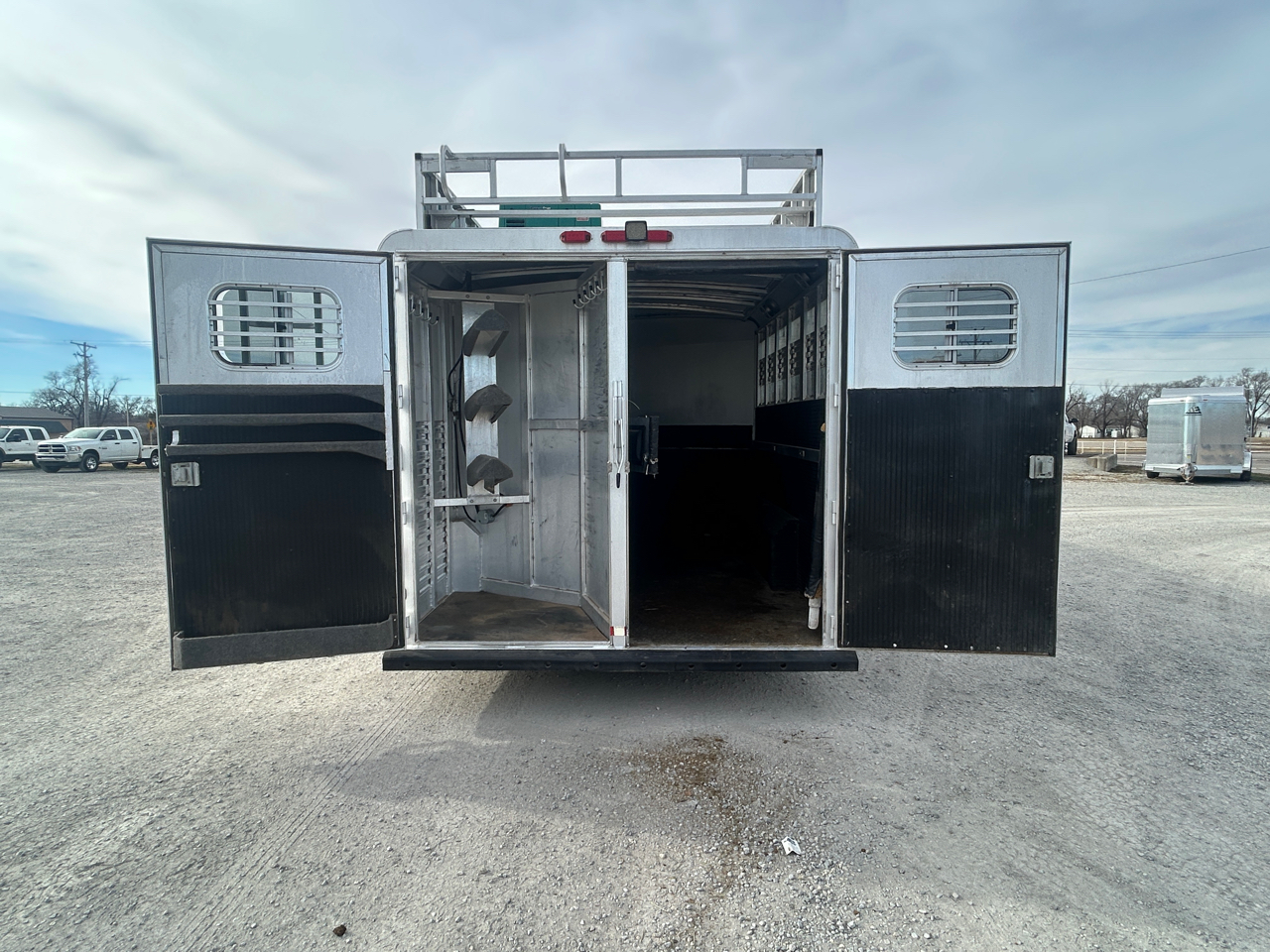 C & C Trailers Horse Trailer  2003