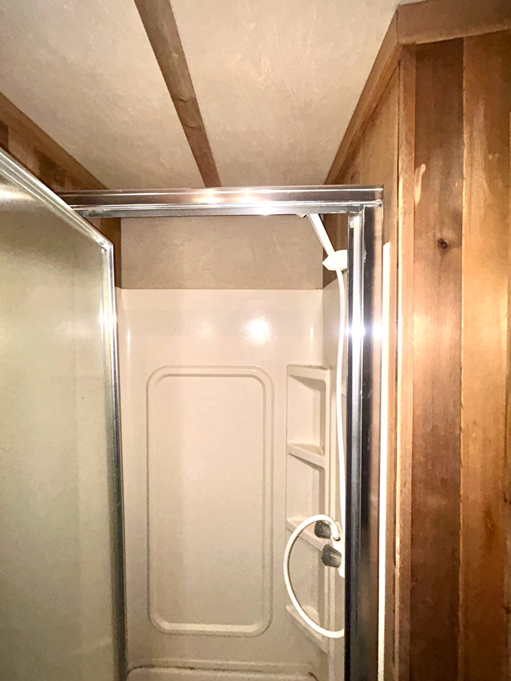 C & C Trailers Horse Trailer  2003