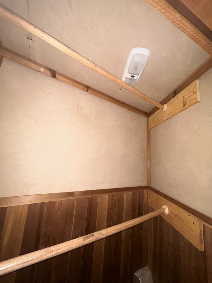 C & C Trailers Horse Trailer  2003