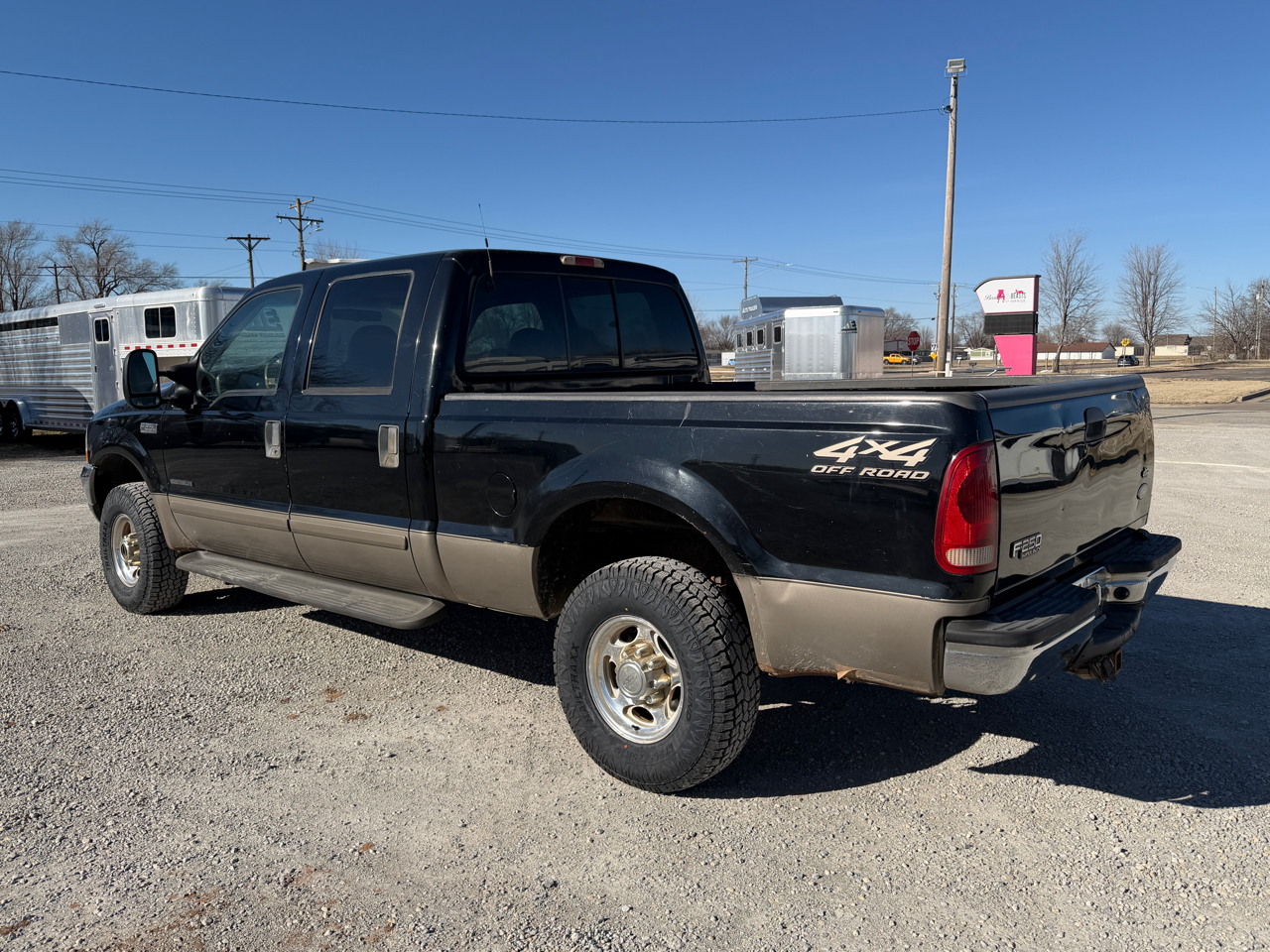 Ford F-250 SD Lariat Crew Cab Short Bed 4WD 2002