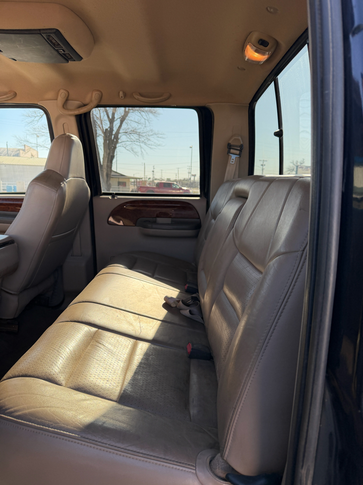 Ford F-250 SD Lariat Crew Cab Short Bed 4WD 2002