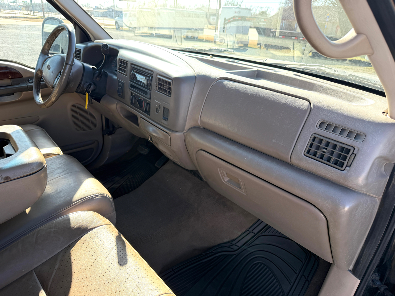 Ford F-250 SD Lariat Crew Cab Short Bed 4WD 2002