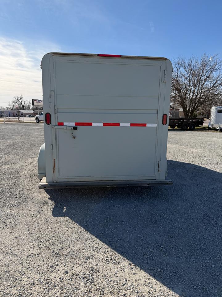 Circle D Horse Trailer  1998