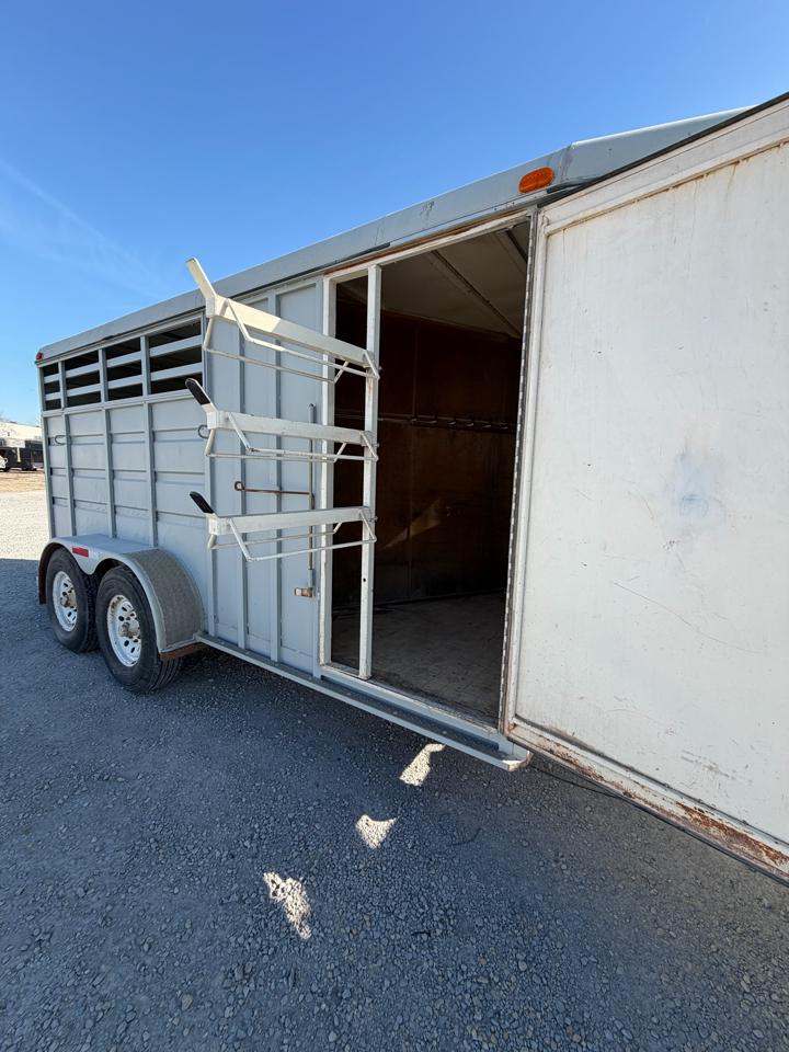 Circle D Horse Trailer  1998
