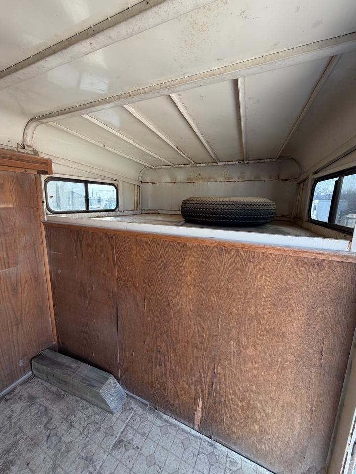 Circle D Horse Trailer  1998