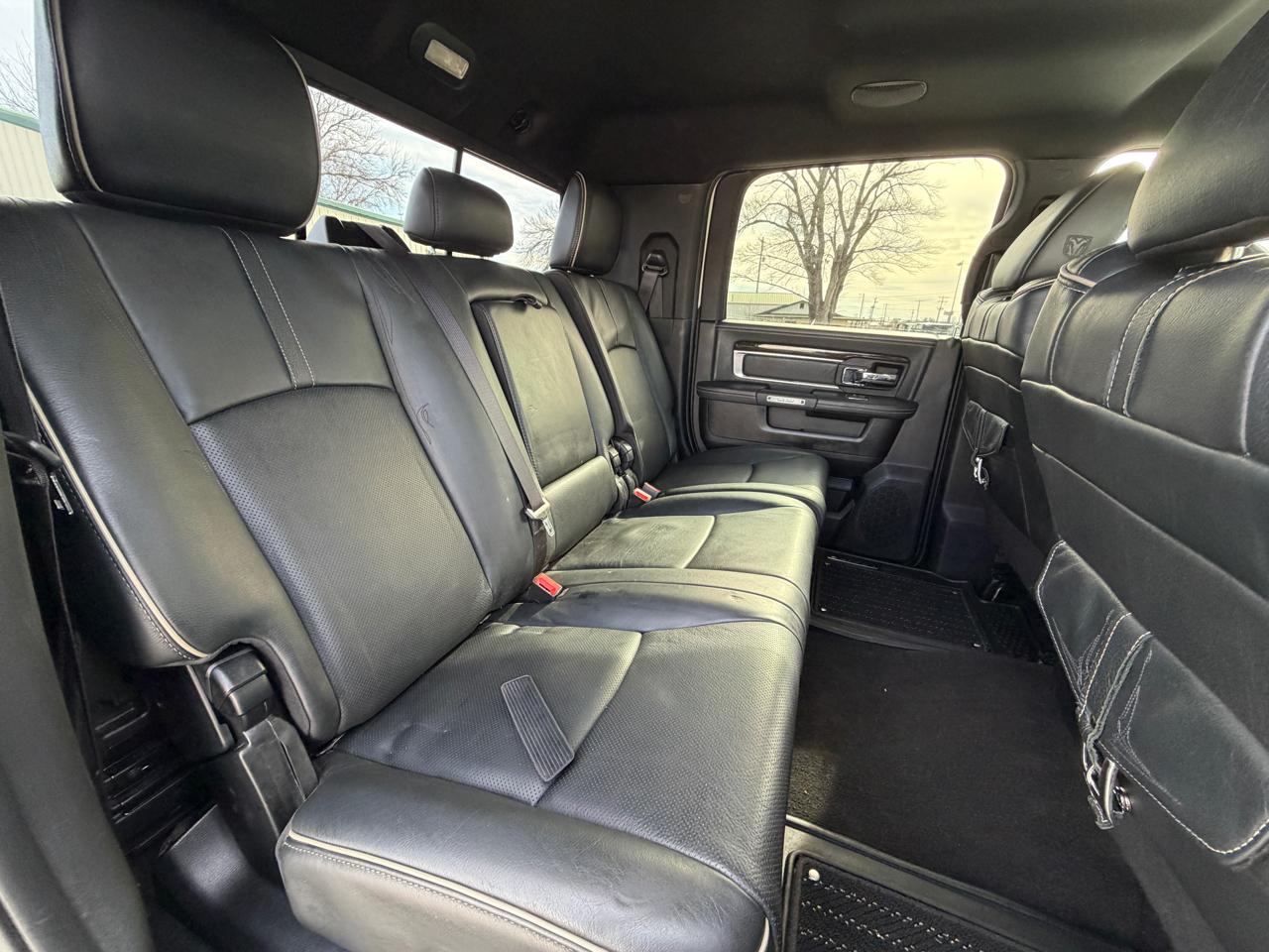 RAM 2500 Limited Mega Cab 4WD 2017