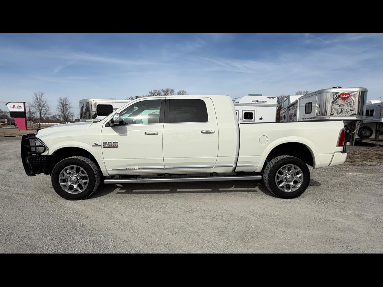 RAM 2500 Limited Mega Cab 4WD 2017