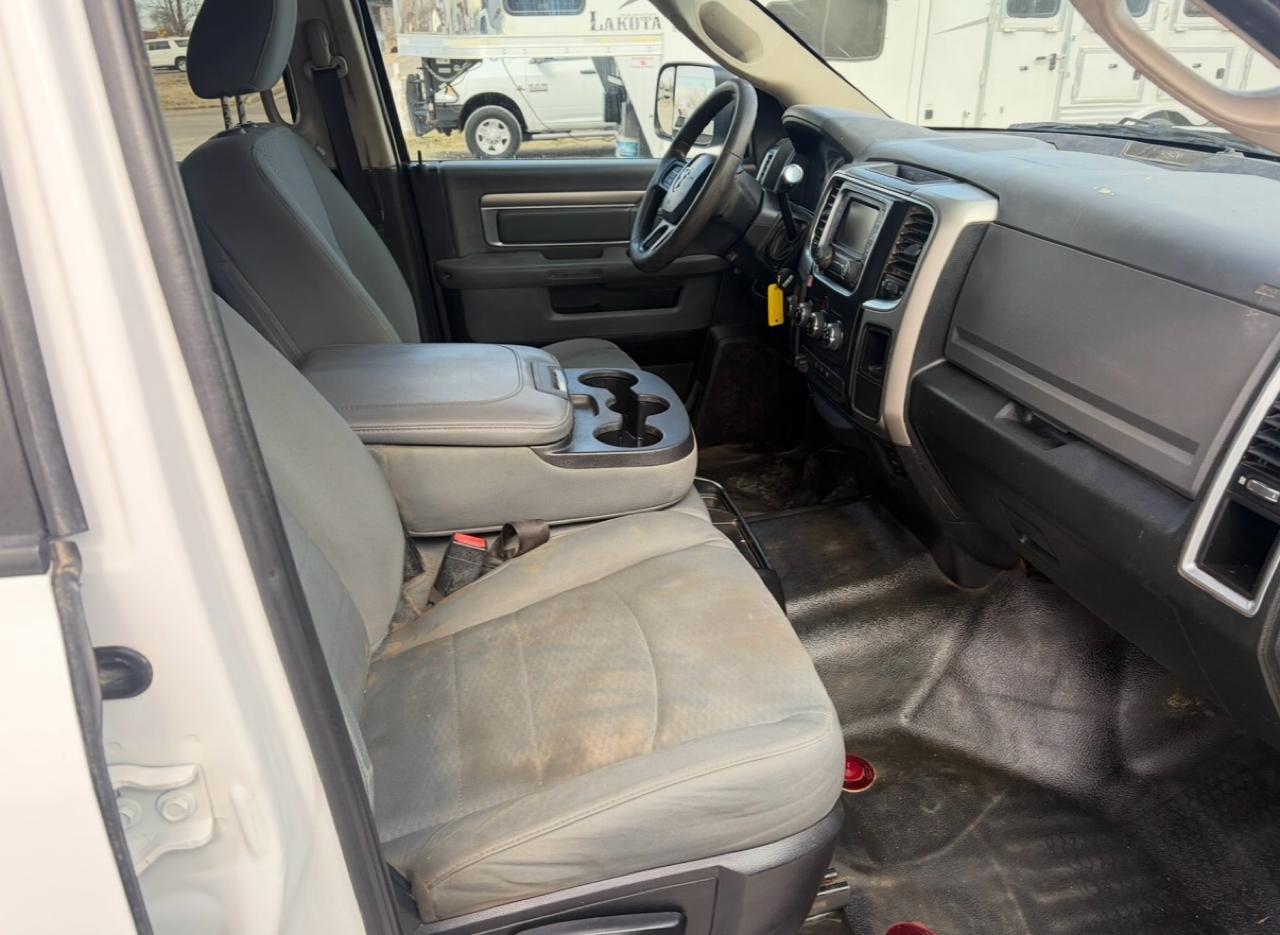 RAM 3500 SLT Crew Cab LWB 4WD DRW 2016