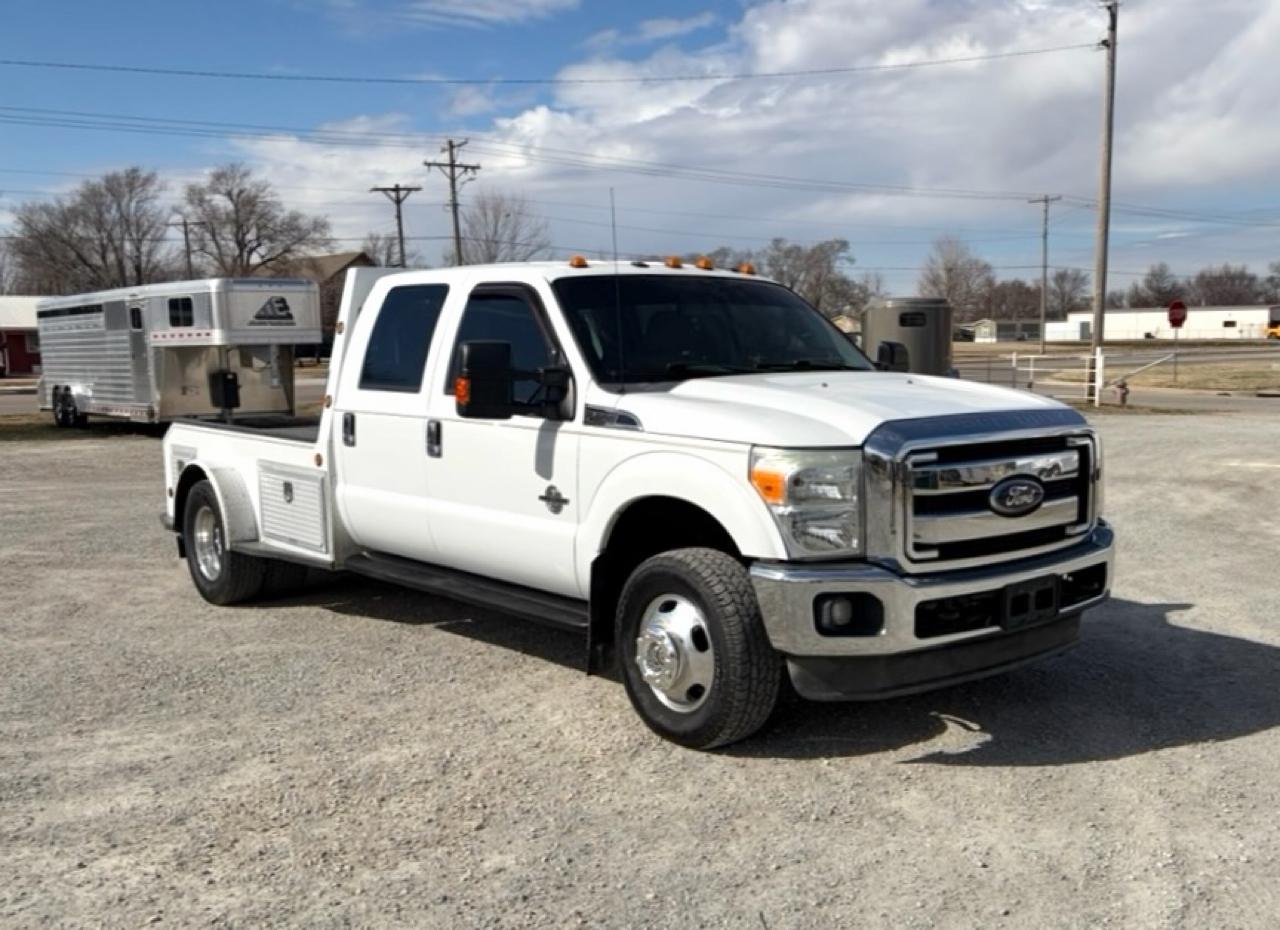 Ford F-350 SD Lariat Crew Cab 4WD 2011
