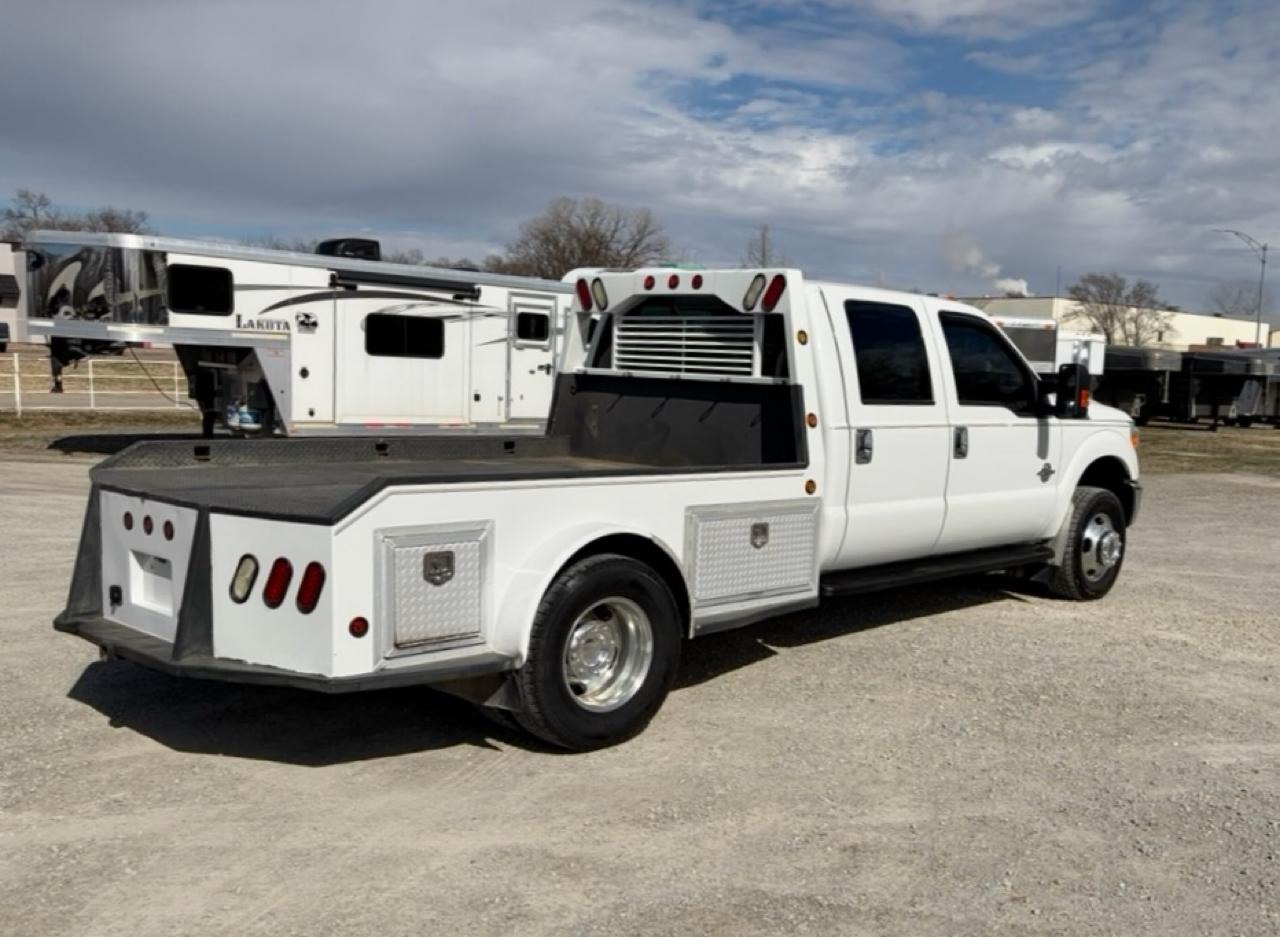 Ford F-350 SD Lariat Crew Cab 4WD 2011