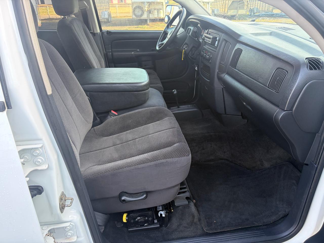 Dodge Ram 3500 SLT Quad Cab Long Bed 4WD DRW 2003