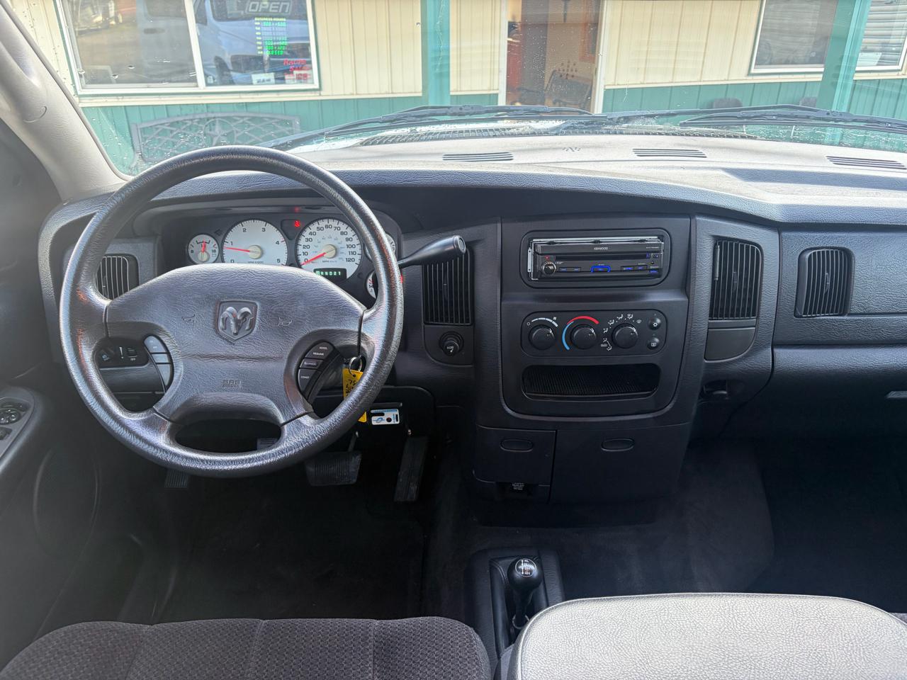 Dodge Ram 3500 SLT Quad Cab Long Bed 4WD DRW 2003