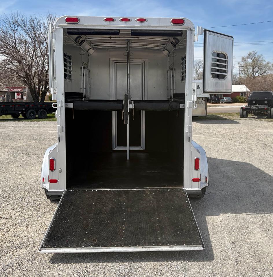 C & C Trailers Horse Trailer  2007