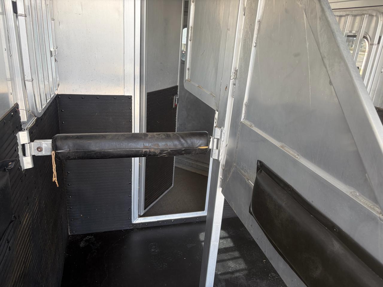 C & C Trailers Horse Trailer  2007