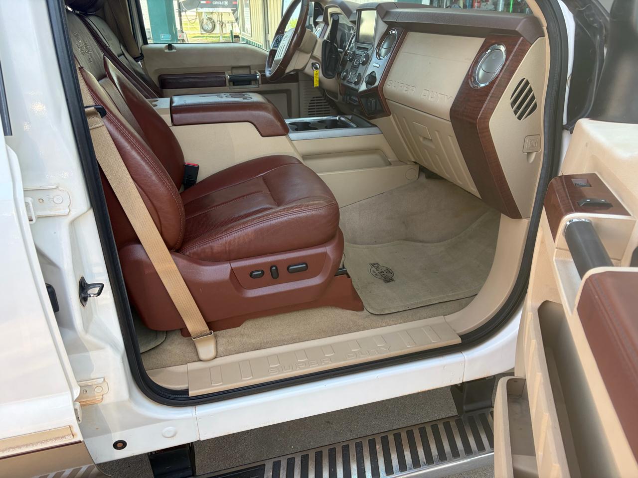 Ford F-250 SD King Ranch Crew Cab 4WD 2013