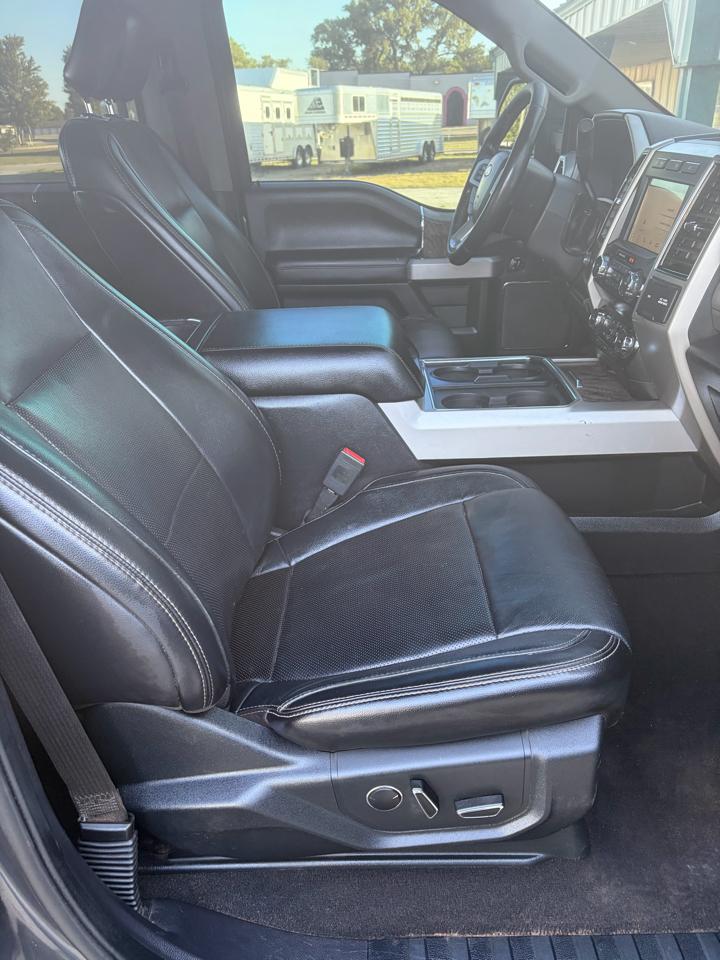 Ford F-350 SD Lariat Crew Cab Long Bed DRW 4WD 2019