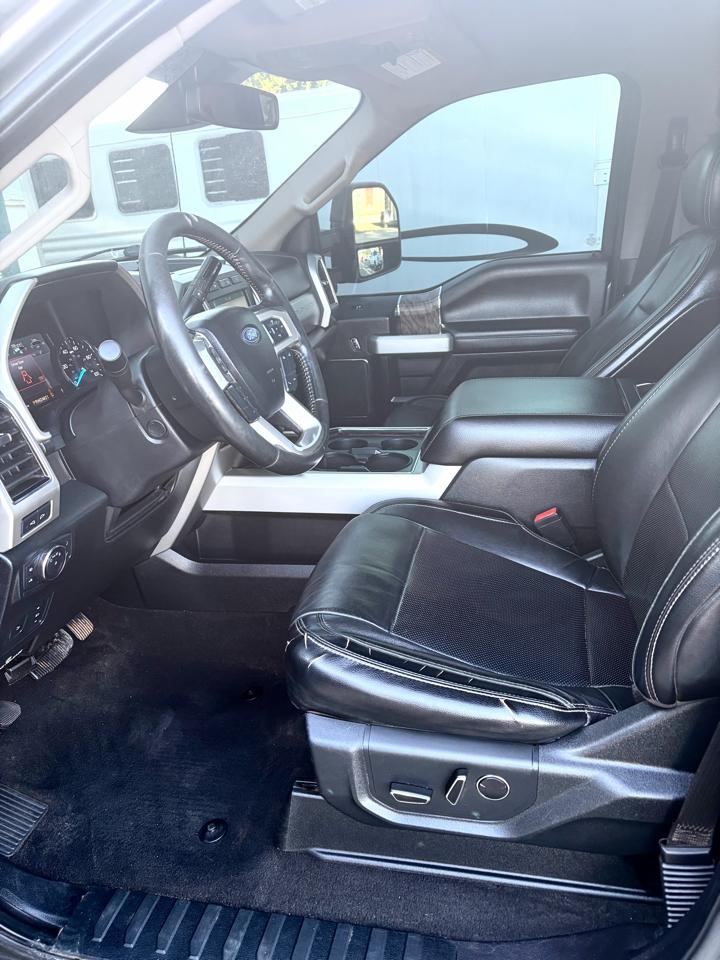 Ford F-350 SD Lariat Crew Cab Long Bed DRW 4WD 2019