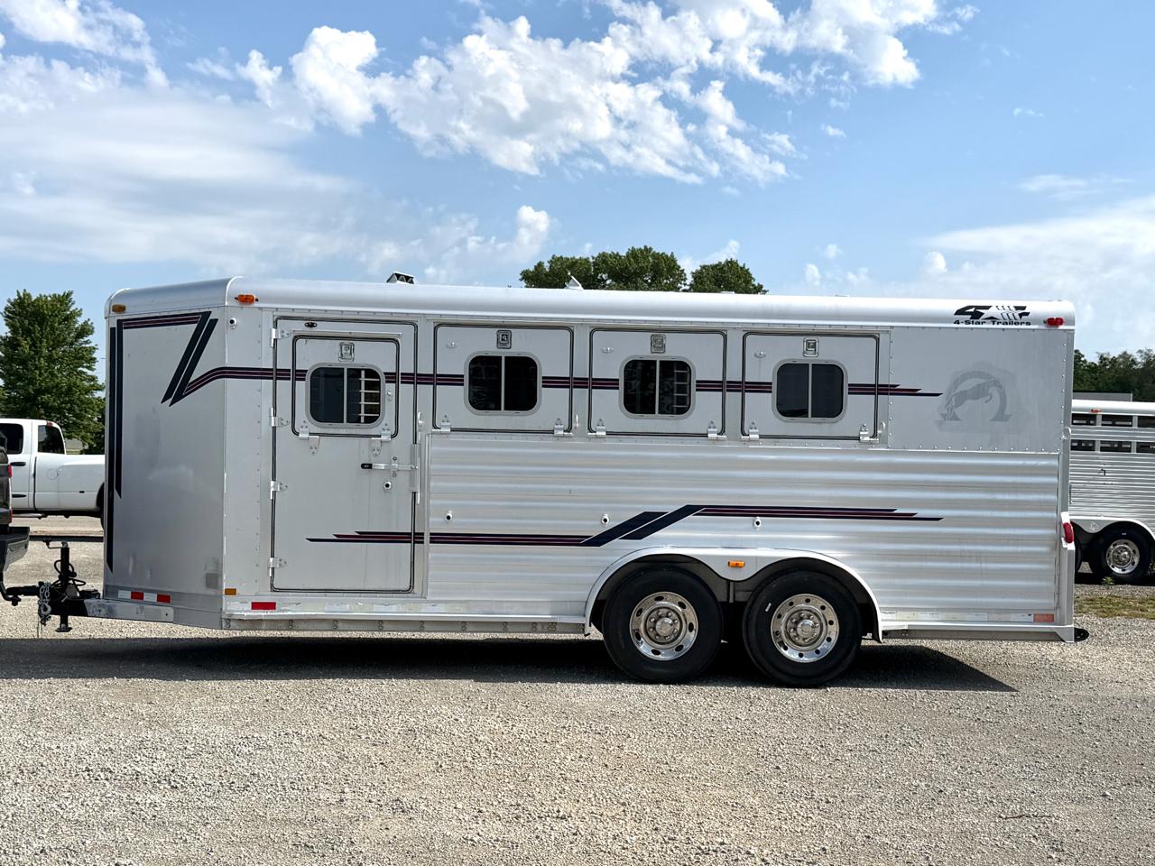 4 Star 4 horse  2001