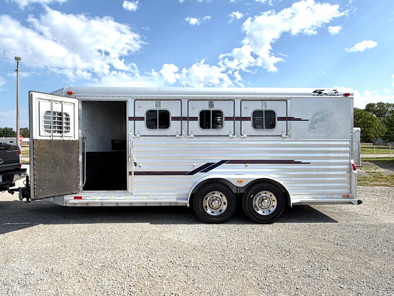 4 Star 4 horse  2001