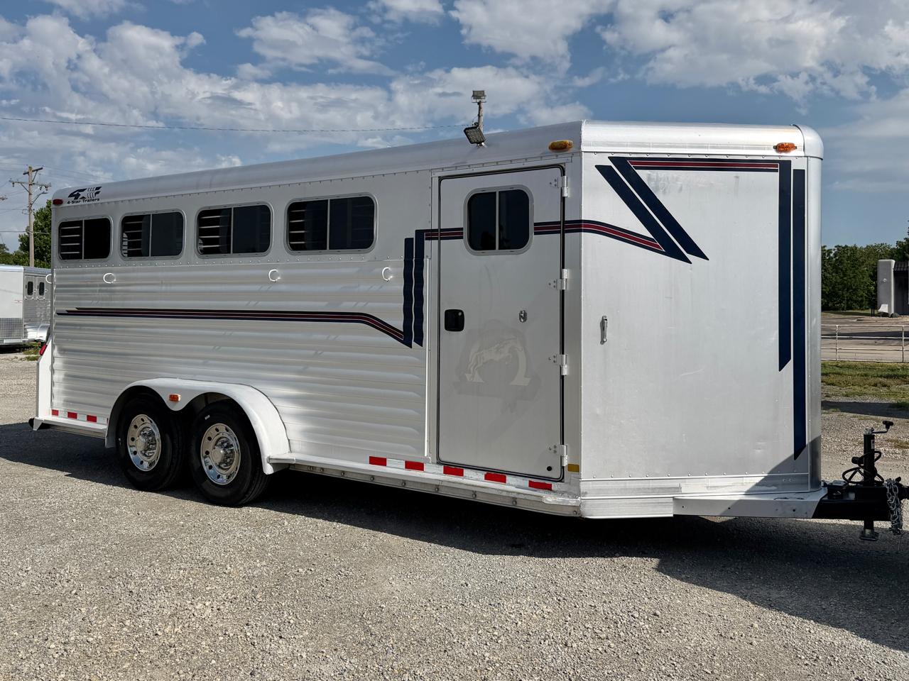 4 Star 4 horse  2001