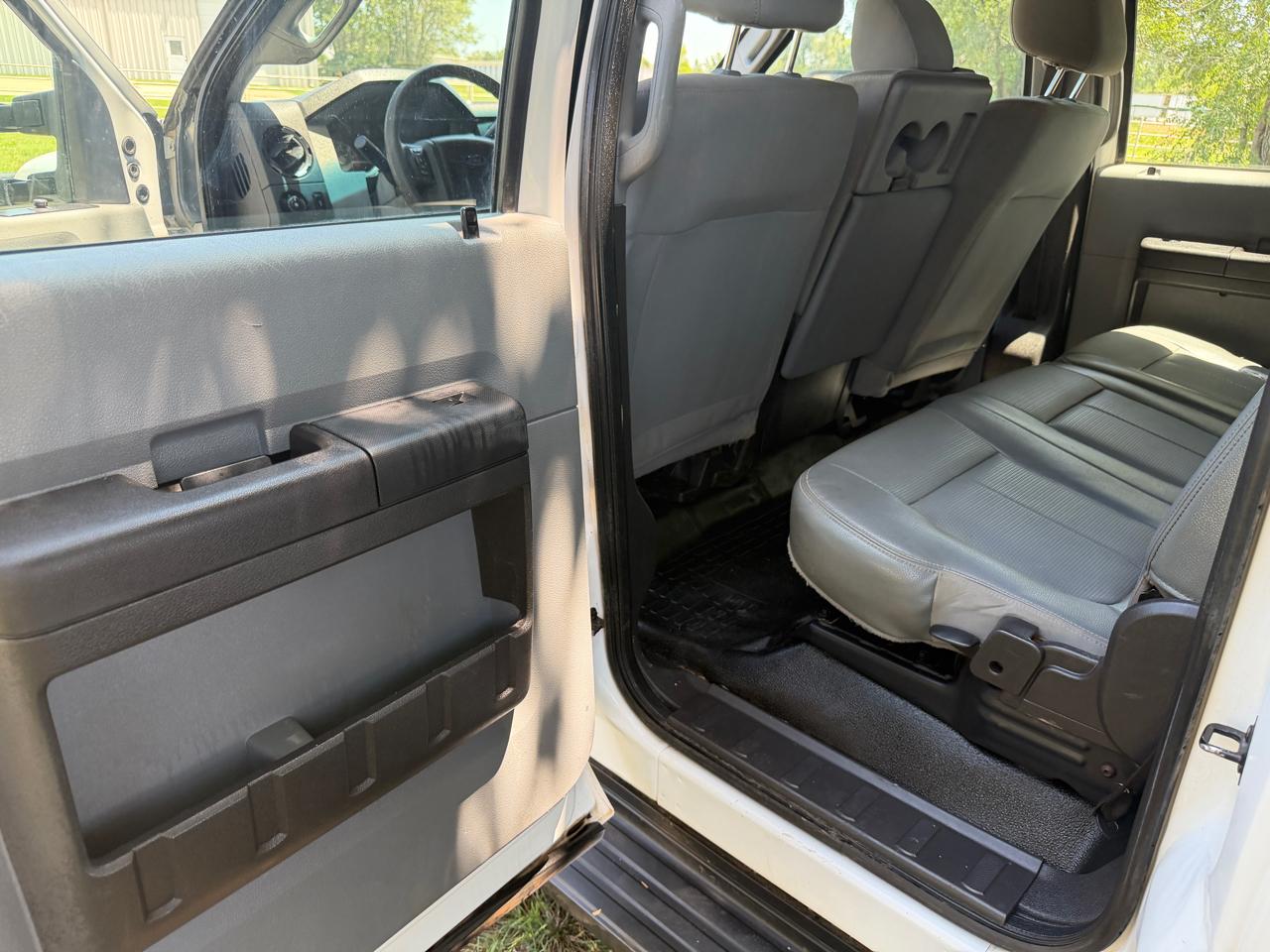 Ford F-250 SD XL Crew Cab Long Bed 4WD 2014