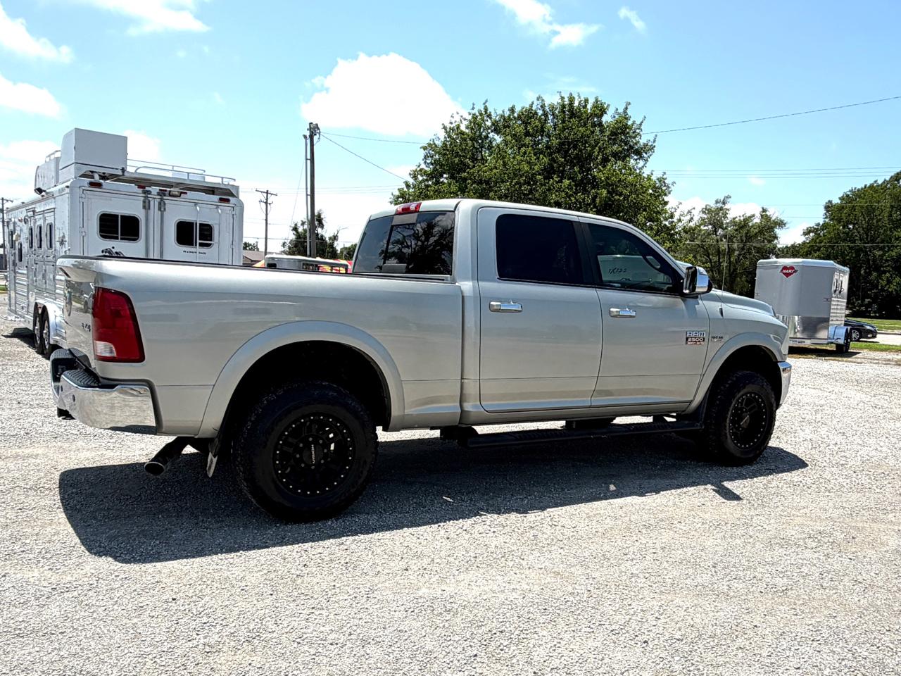 RAM 2500 Laramie Crew Cab SWB 4WD 2010