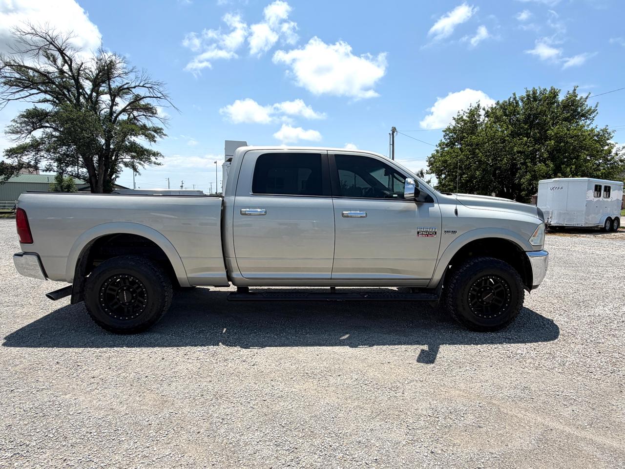 RAM 2500 Laramie Crew Cab SWB 4WD 2010