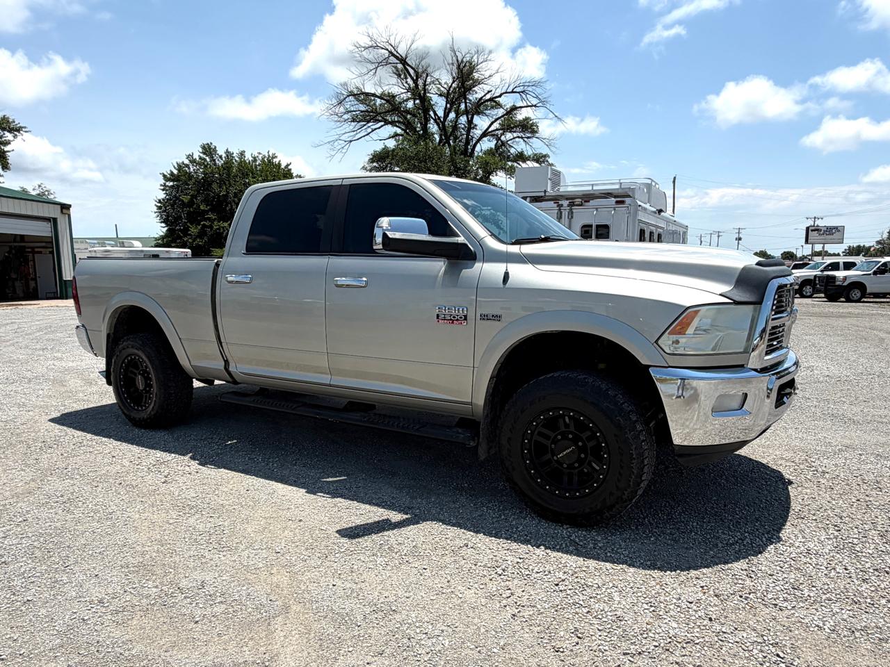 RAM 2500 Laramie Crew Cab SWB 4WD 2010