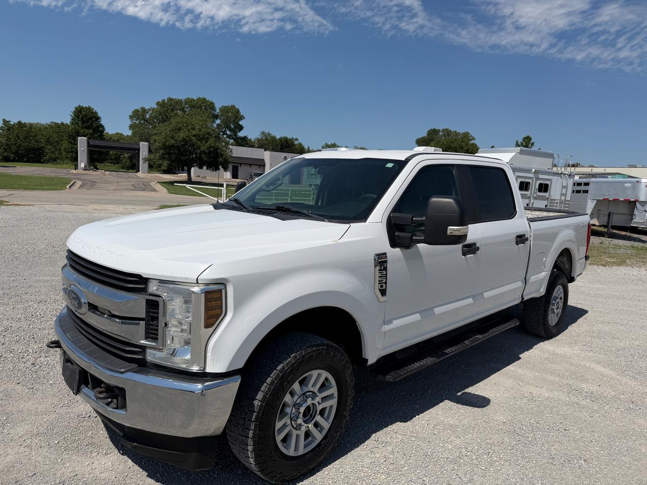 Ford F-250 SD XL Crew Cab 4WD 2019