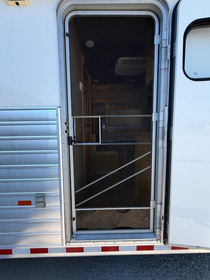 Hart M3HG Gooseneck Trailer  2016