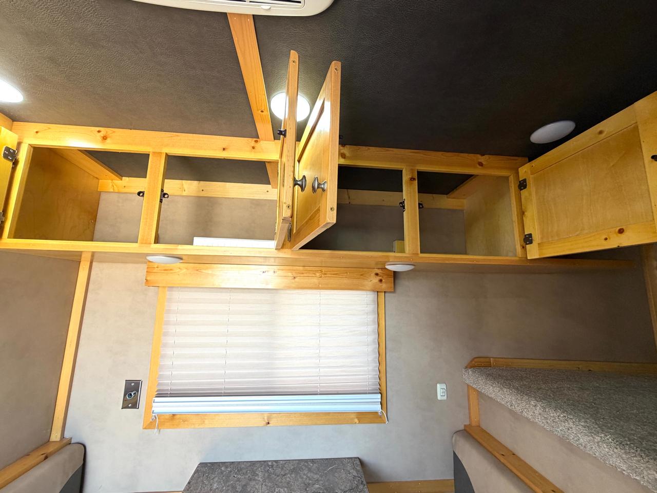 Hart M3HG Gooseneck Trailer  2016