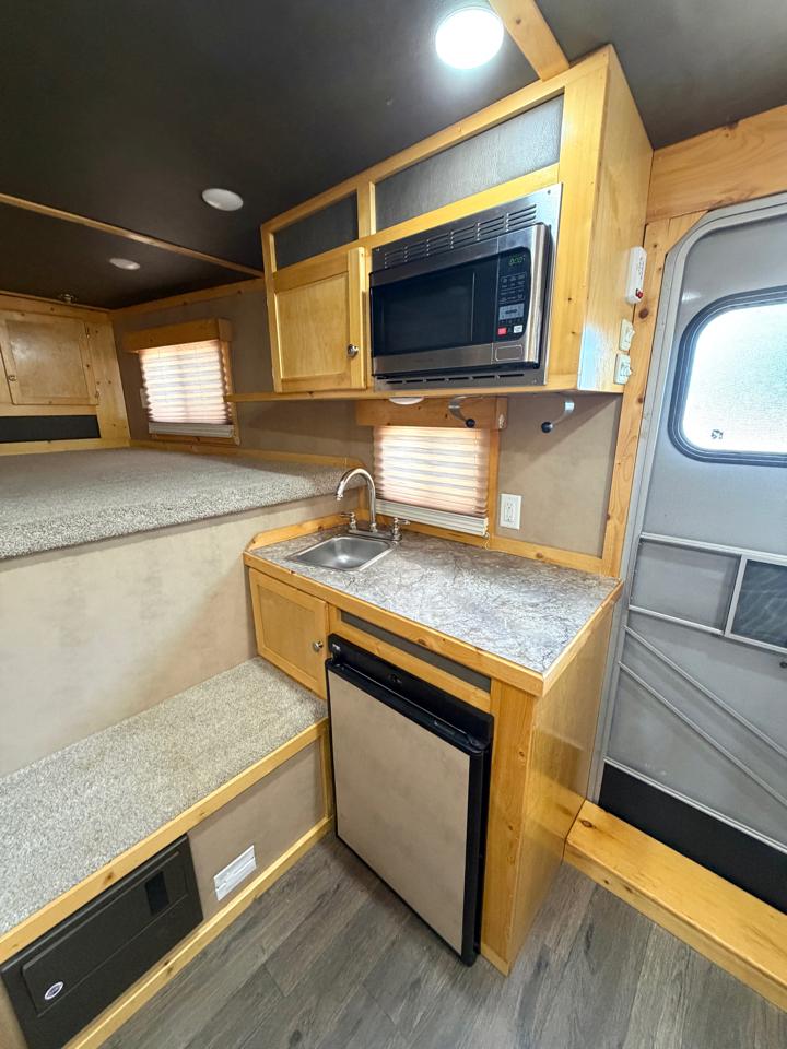 Hart M3HG Gooseneck Trailer  2016
