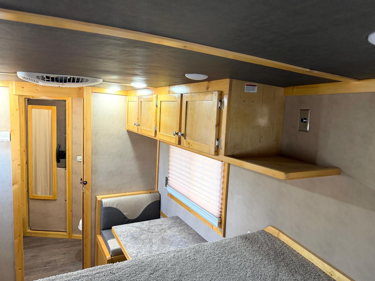 Hart M3HG Gooseneck Trailer  2016