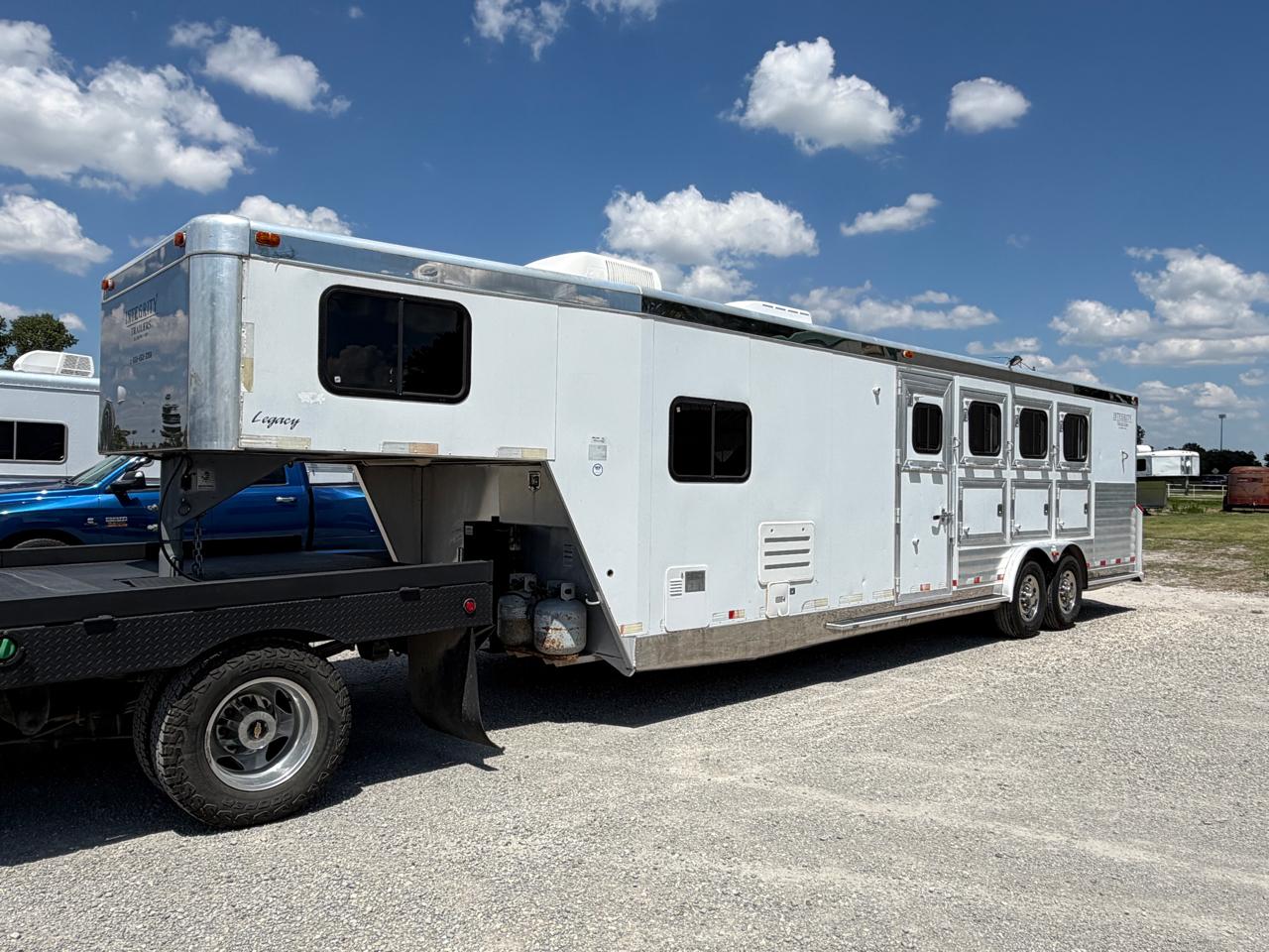 Integrity Trailers Legacy  2005