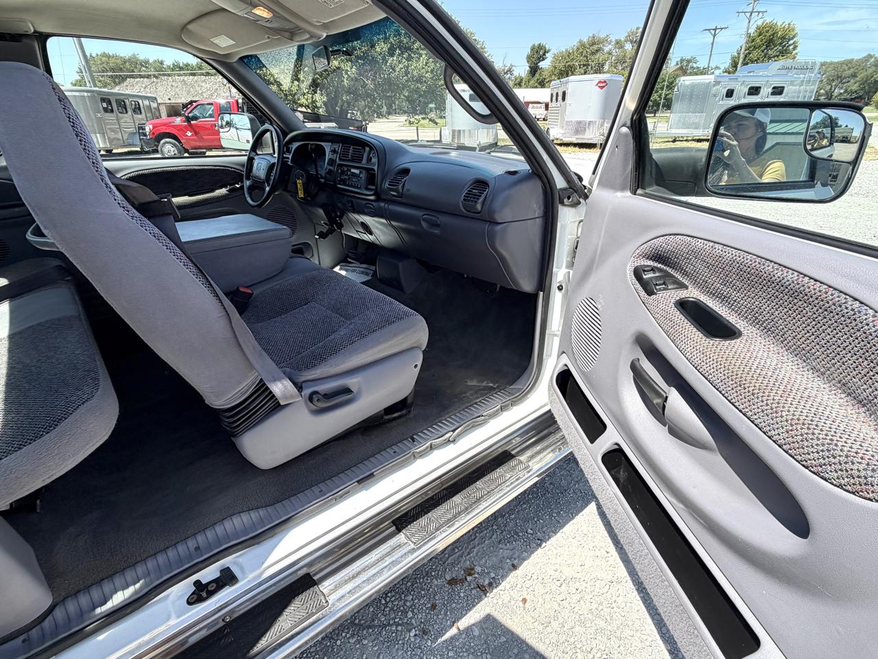 Dodge Ram 2500 SLT Quad Cab Long Bed 2WD 2001