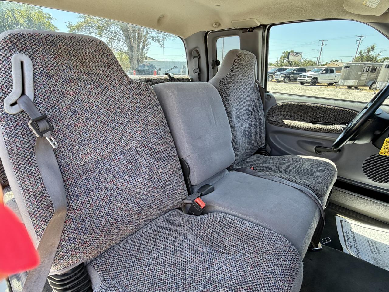 Dodge Ram 2500 SLT Quad Cab Long Bed 2WD 2001
