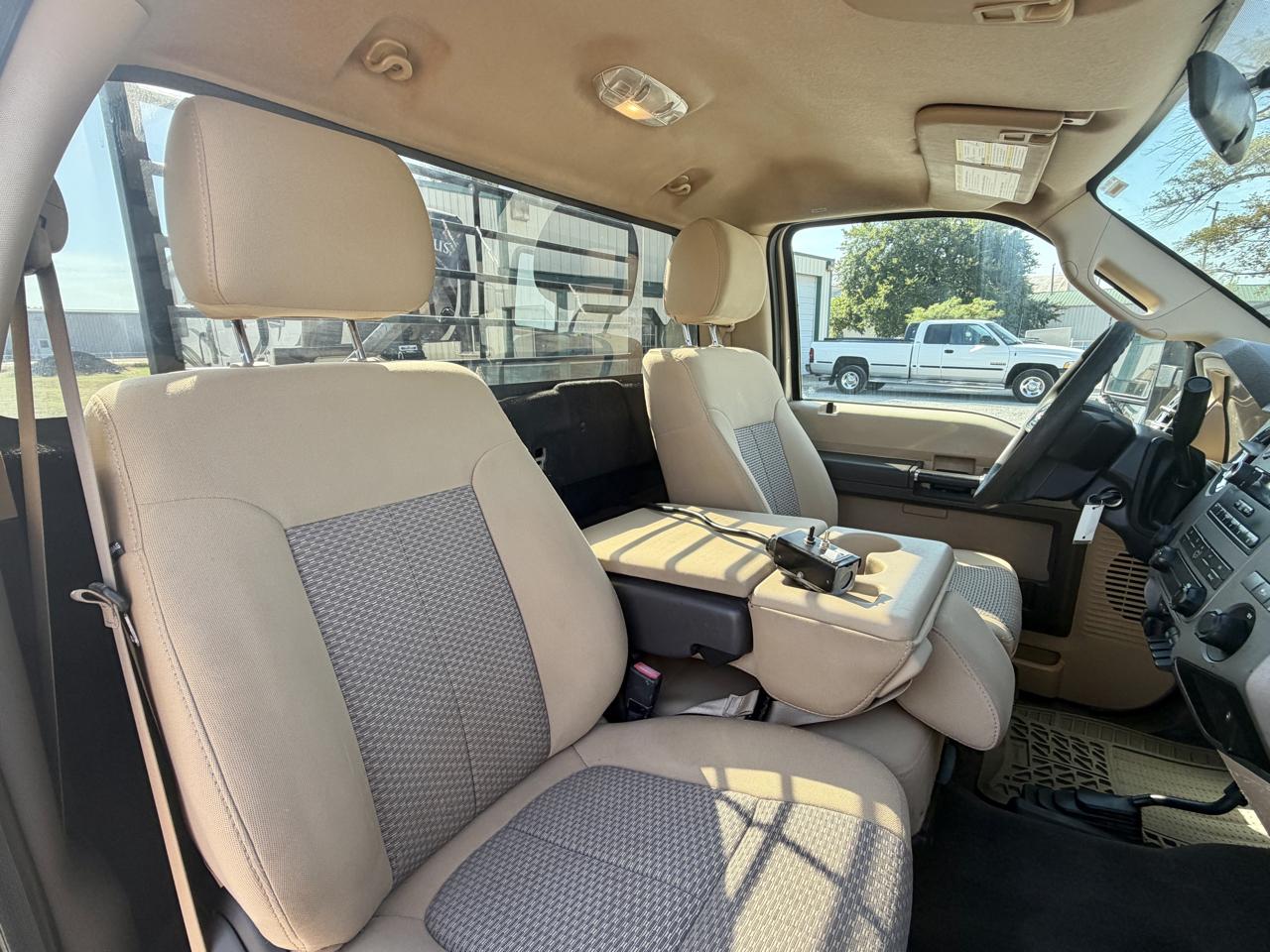 Ford F-350 SD XLT Reg. Cab 4WD 2012
