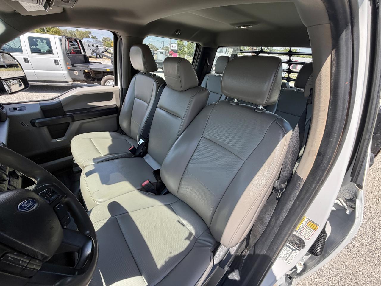 Ford F-350 SD XL Crew Cab Long Bed DRW 4WD 2020