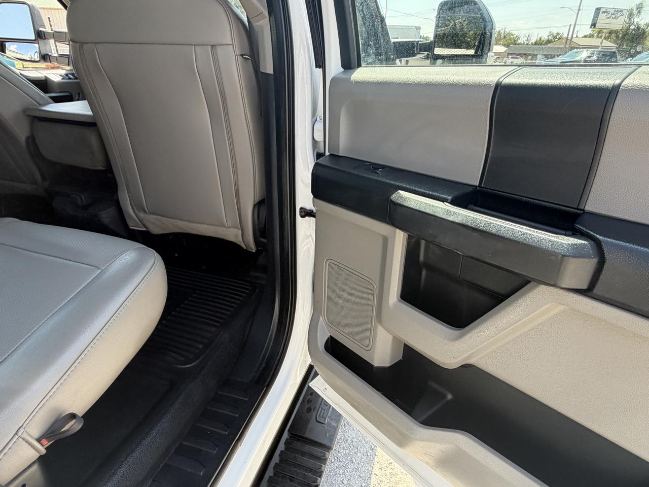 Ford F-350 SD XL Crew Cab Long Bed DRW 4WD 2020