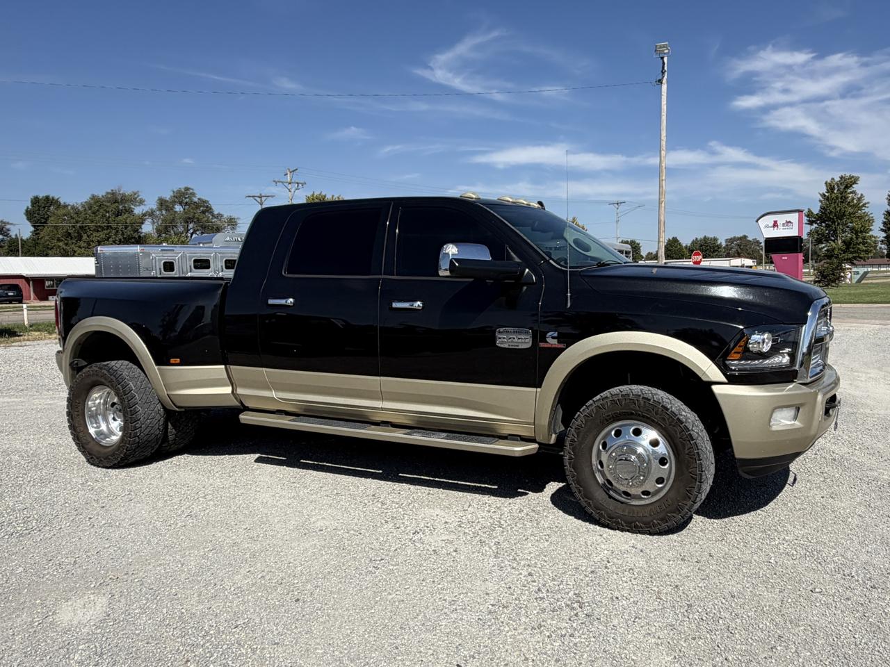 RAM 3500 Longhorn Mega Cab 2WD DRW 2015