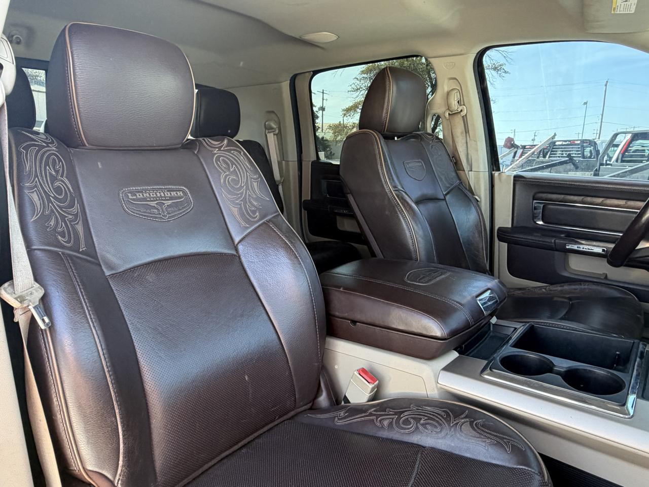 RAM 3500 Longhorn Mega Cab 2WD DRW 2015