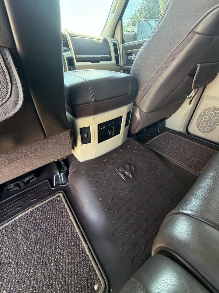 RAM 3500 Longhorn Mega Cab 2WD DRW 2015